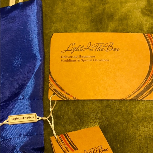 Dress - Picture 3 of 6